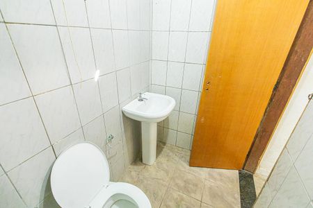 Casa para alugar com 68m², 1 quarto e sem vaga Casa para alugar com 68m², 1 quarto e sem vagaBanheiro da suíte