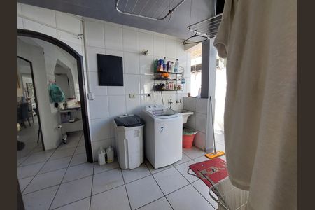 Área de Serviço de casa para alugar com 6 quartos, 550m² em Santo Amaro, São Paulo