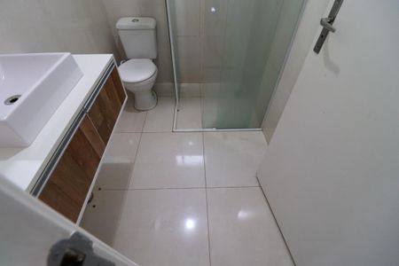 Banheiro  de apartamento para alugar com 2 quartos, 47m² em Jardim Florestan Fernandes, Ribeirão Preto