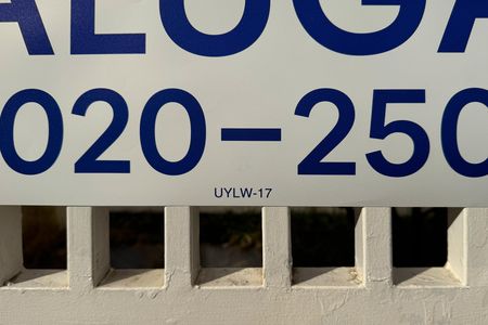 Apartamento para alugar com 72m², 3 quartos e 2 vagasUYLW-17