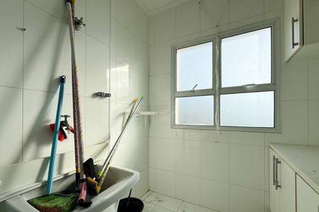 Apartamento para alugar com 72m², 3 quartos e 2 vagasÁrea de Serviço