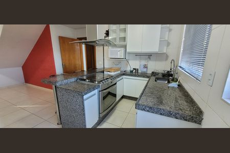 Apartamento para alugar com 136m², 3 quartos e 2 vagas Apartamento para alugar com 136m², 3 quartos e 2 vagascozinha
