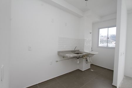Cozinha de apartamento à venda com 2 quartos, 54m² em Estoril, Belo Horizonte