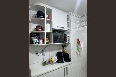 Banheiro de apartamento à venda com 2 quartos, 74m² em Vila Eldizia, Santo André