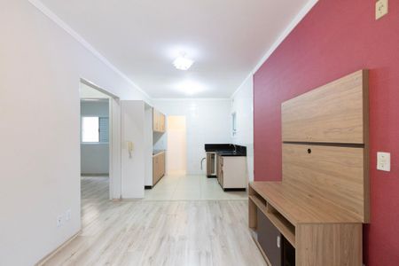 Sala  de apartamento para alugar com 2 quartos, 52m² em Vila Odin, Sorocaba