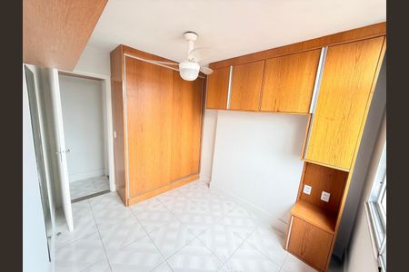 Quarto de apartamento à venda com 2 quartos, 51m² em Fonseca, Niterói