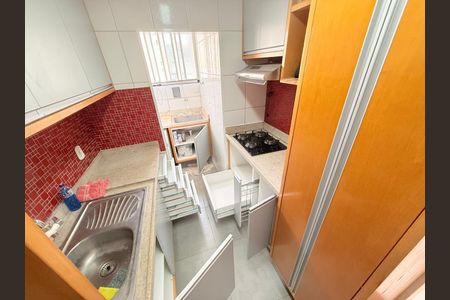 Apartamento à venda com 51m², 2 quartos e sem vagaCozinha