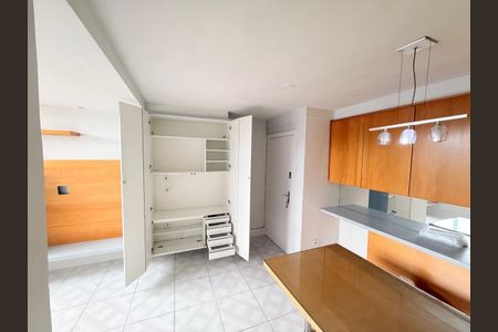Sala/Sala de Jantar de apartamento à venda com 2 quartos, 51m² em Fonseca, Niterói