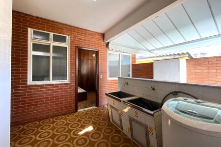 Área de Serviço de casa à venda com 6 quartos, 600m² em Coracao de Jesus, Belo Horizonte