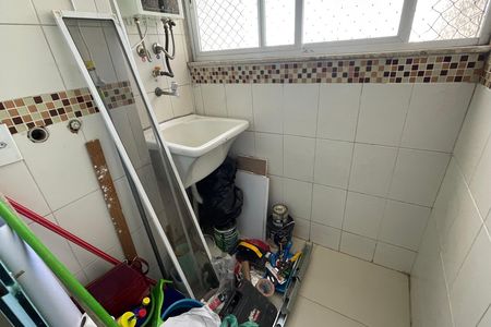 Apartamento para alugar com 65m², 3 quartos e 1 vagaÁrea de Serviço