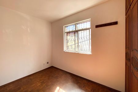 Apartamento à venda com 80m², 2 quartos e 1 vaga Apartamento à venda com 80m², 2 quartos e 1 vagaSuite