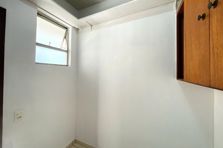 Apartamento à venda com 80m², 2 quartos e 1 vaga Apartamento à venda com 80m², 2 quartos e 1 vagaQuarto de Serviço