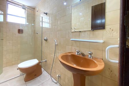 Apartamento à venda com 80m², 2 quartos e 1 vaga Apartamento à venda com 80m², 2 quartos e 1 vagaBanheiro