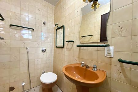 Apartamento à venda com 80m², 2 quartos e 1 vaga Apartamento à venda com 80m², 2 quartos e 1 vagaBanheiro da Suíte