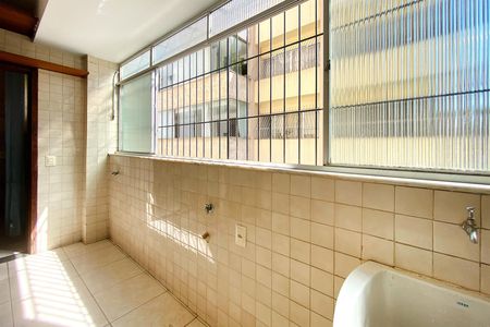Apartamento à venda com 80m², 2 quartos e 1 vaga Apartamento à venda com 80m², 2 quartos e 1 vagaÁrea de Serviço