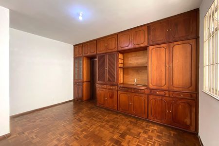 Apartamento à venda com 80m², 2 quartos e 1 vaga Apartamento à venda com 80m², 2 quartos e 1 vagaSala