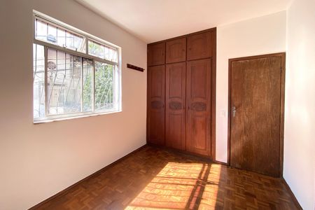 Apartamento à venda com 80m², 2 quartos e 1 vaga Apartamento à venda com 80m², 2 quartos e 1 vagaSuite