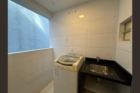 Apartamento para alugar com 90m², 3 quartos e 1 vagaÁrea de Serviço