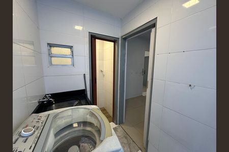 Área de Serviço de apartamento para alugar com 3 quartos, 90m² em Centro, São Vicente
