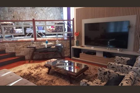 Casa à venda com 5 quartos, 1000m² em Parque Taquaral, Campinas