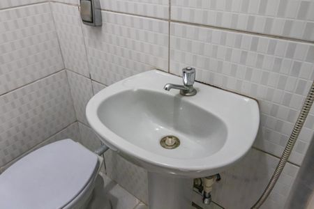 Casa à venda com 150m², 3 quartos e 2 vagas Casa à venda com 150m², 3 quartos e 2 vagasÁrea de Serviço