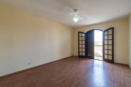 Casa à venda com 150m², 3 quartos e 2 vagas Casa à venda com 150m², 3 quartos e 2 vagasQuarto 3