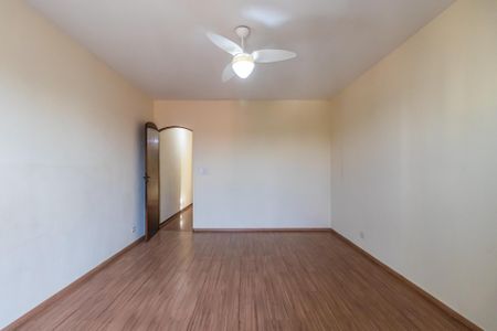Casa à venda com 150m², 3 quartos e 2 vagas Casa à venda com 150m², 3 quartos e 2 vagasQuarto 3
