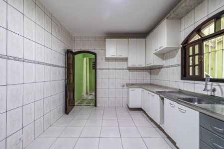 Casa à venda com 150m², 3 quartos e 2 vagas Casa à venda com 150m², 3 quartos e 2 vagasCozinha