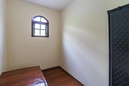 Cômodo Extra de casa à venda com 3 quartos, 150m² em Jardim Audir, Barueri