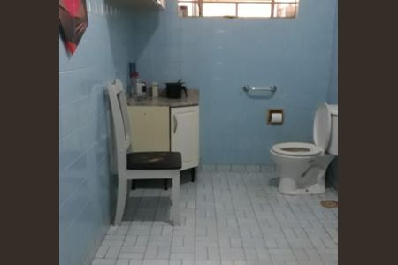 Banheiro de casa à venda com 3 quartos, 180m² em Vila Augusta, Guarulhos