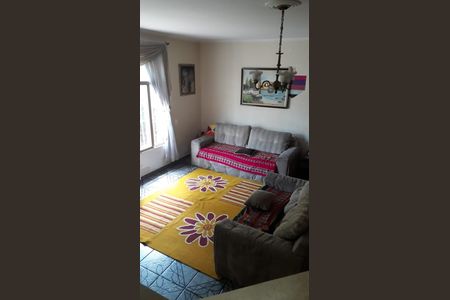 Casa à venda com 3 quartos, 180m² em Vila Augusta, Guarulhos