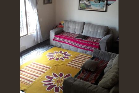 Sala de casa à venda com 3 quartos, 180m² em Vila Augusta, Guarulhos