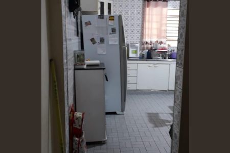 Cozinha de casa à venda com 3 quartos, 180m² em Vila Augusta, Guarulhos