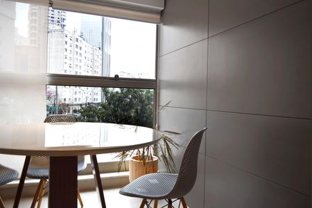 varanda de apartamento para alugar com 1 quarto, 44m² em Jardim Paulista, São Paulo
