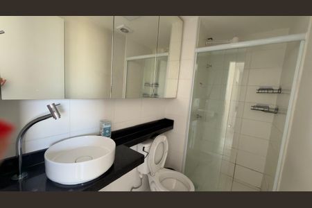 Apartamento para alugar com 45m², 2 quartos e 1 vaga Apartamento para alugar com 45m², 2 quartos e 1 vagaBanheiro