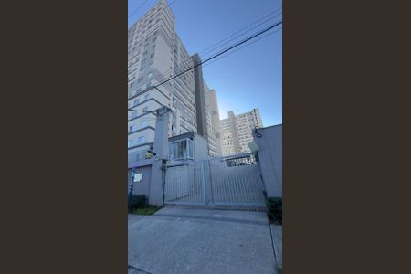 Apartamento para alugar com 45m², 2 quartos e 1 vaga Apartamento para alugar com 45m², 2 quartos e 1 vagaFachada