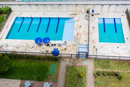 Apartamento para alugar com 45m², 2 quartos e 1 vaga Apartamento para alugar com 45m², 2 quartos e 1 vagaÁrea comum - Piscina