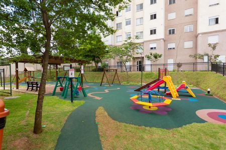 Apartamento para alugar com 45m², 2 quartos e 1 vaga Apartamento para alugar com 45m², 2 quartos e 1 vagaÁrea comum - Playground