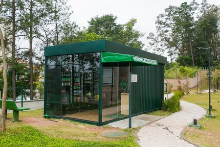Apartamento para alugar com 45m², 2 quartos e 1 vaga Apartamento para alugar com 45m², 2 quartos e 1 vagaÁrea comum - Mercadinho