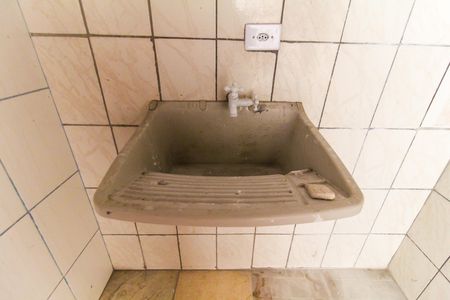 Área de Serviço de casa para alugar com 1 quarto, 56m² em Lageado, Ferraz de Vasconcelos