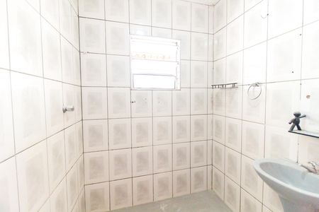 Casa para alugar com 56m², 1 quarto e 1 vaga Casa para alugar com 56m², 1 quarto e 1 vagaBanheiro