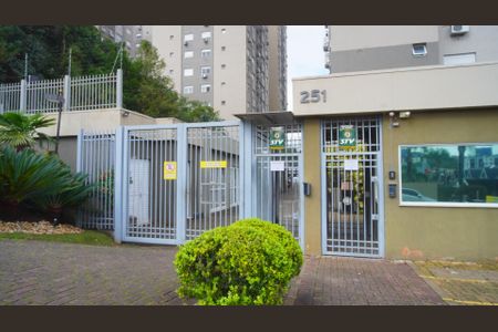 Apartamento à venda com 75m², 3 quartos e 1 vaga Apartamento à venda com 75m², 3 quartos e 1 vagaFachada e portaria