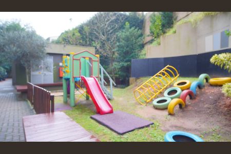 Apartamento à venda com 75m², 3 quartos e 1 vaga Apartamento à venda com 75m², 3 quartos e 1 vagaÁrea comum - Playground