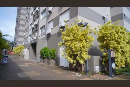 Apartamento à venda com 75m², 3 quartos e 1 vaga Apartamento à venda com 75m², 3 quartos e 1 vagaFachada do bloco