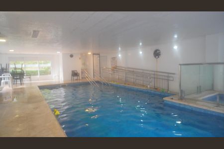 Apartamento à venda com 75m², 3 quartos e 1 vaga Apartamento à venda com 75m², 3 quartos e 1 vagaPiscina Coberta