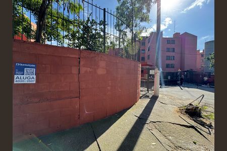 Apartamento para alugar com 54m², 2 quartos e 1 vaga Apartamento para alugar com 54m², 2 quartos e 1 vagaFachada com PLACA