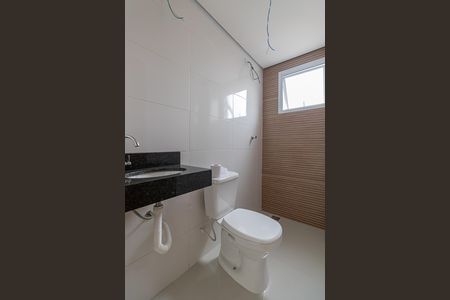 Banheiro de apartamento para alugar com 2 quartos, 42m² em Vila Talarico, São Paulo