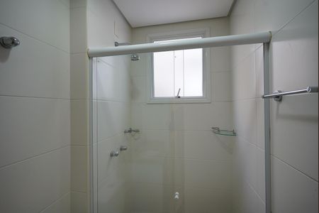 Banheiro Corredor de apartamento para alugar com 3 quartos, 101m² em Coqueiros, Florianópolis