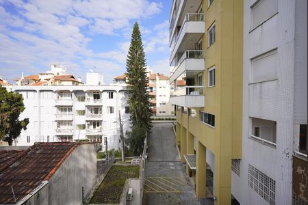 Apartamento para alugar com 101m², 3 quartos e 2 vagasVista