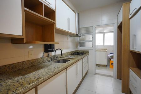 Apartamento para alugar com 101m², 3 quartos e 2 vagasCozinha